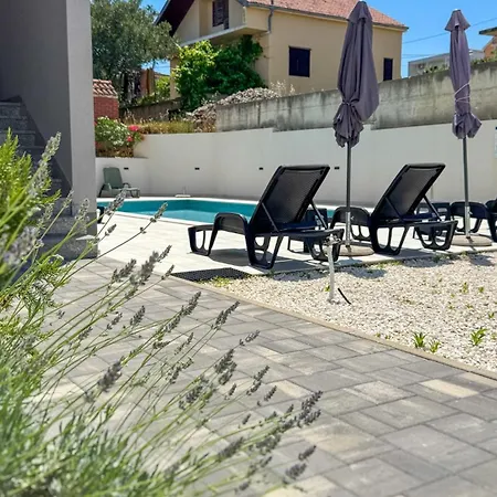 Blue Sky With Sea View And Pool Apartment Slatine